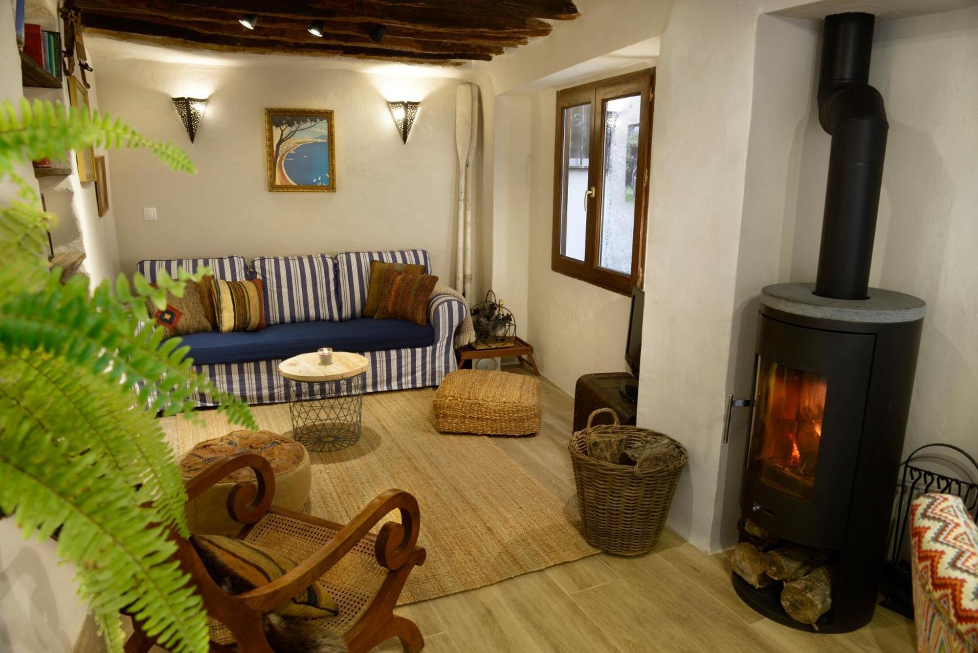 Casa Mona- Andalucian Mountain Village Getaway Guejar Sierra Exteriör bild