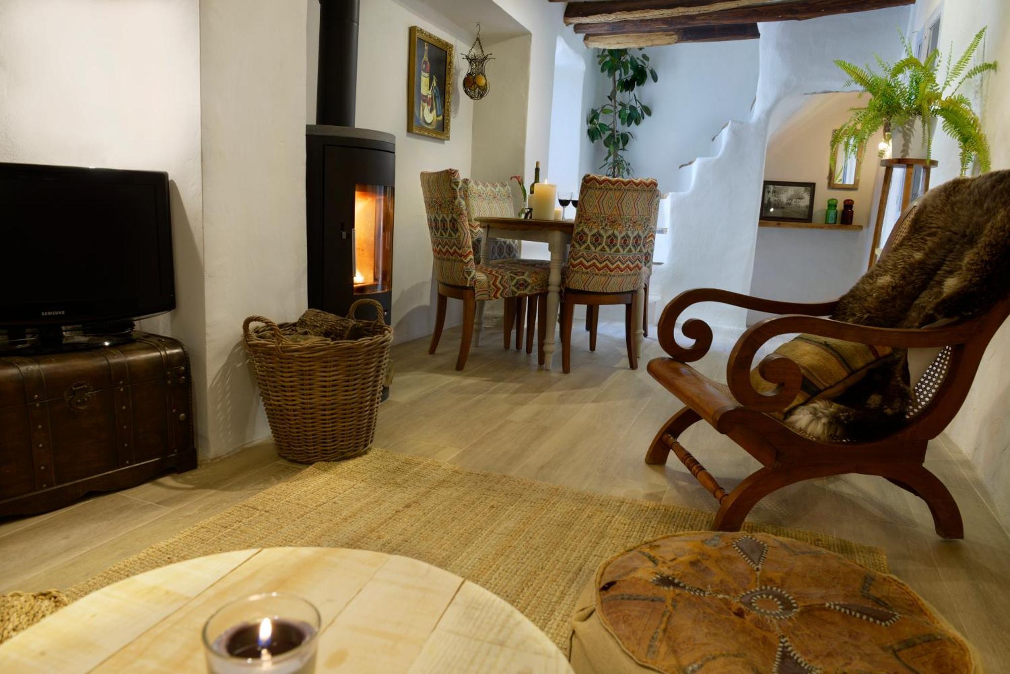 Casa Mona- Andalucian Mountain Village Getaway Guejar Sierra Exteriör bild